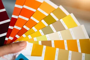 Comment adapter l’intérieur de son logement neuf à la couleur Pantone 2026 ?