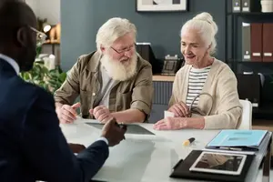 Comment souscrire un crédit immobilier en tant que senior ?