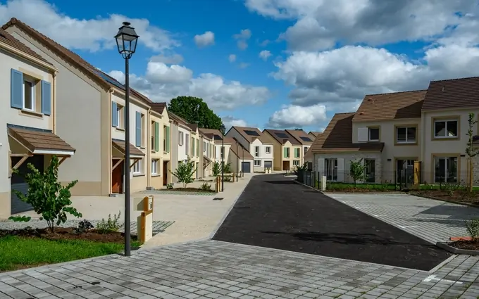 Programme immobilier neuf Le clos du bois 1 et 2 à Andilly (95580)