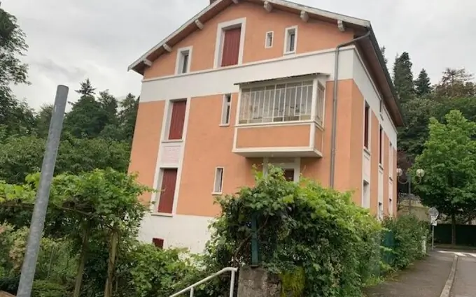 Programme immobilier neuf Charbonnières-les-bains à l'entrée de lacroix-laval