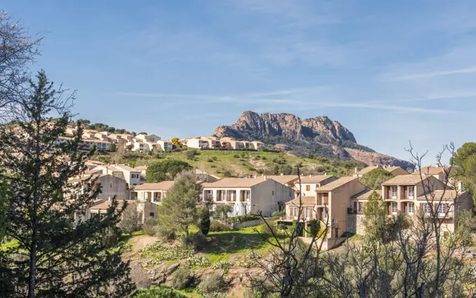 Programme immobilier neuf Le Hameau des Oliviers à Roquebrune-sur-Argens