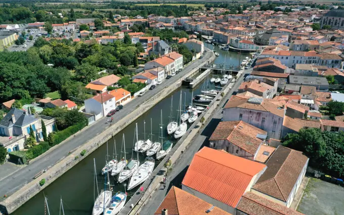 Programme immobilier neuf Domaine parc et canal à Marans