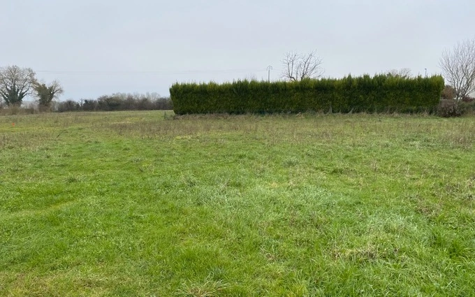 Programme immobilier neuf Terrain à partir de 989m² à champagne à Champagne (07340)
