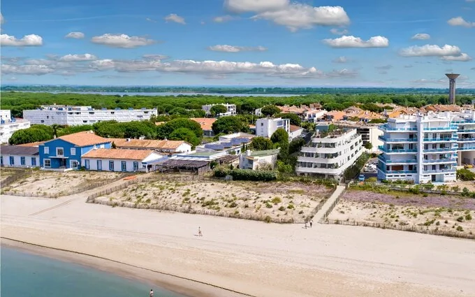 Programme immobilier neuf Residnce premiere ligne au grau du roi à Le Grau-du-Roi