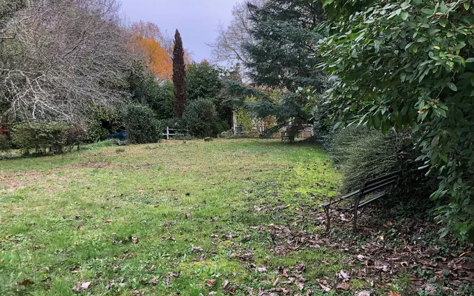 Programme immobilier neuf Terrain à partir de 580m² à saint-caprais-de-bordeaux à Saint-Caprais-de-Bordeaux