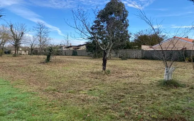Programme immobilier neuf Terrain à partir de 802m² à saint-vivien-de-médoc