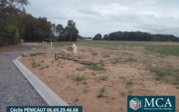 Programme immobilier neuf Terrain à partir de 572m² à mées