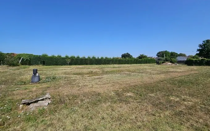 Programme immobilier neuf Terrain à partir de 1067m² à saint-seurin-de-cadourne