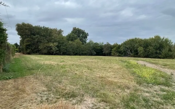 Programme immobilier neuf Terrain à partir de 3780m² à saint-félix-de-foncaude