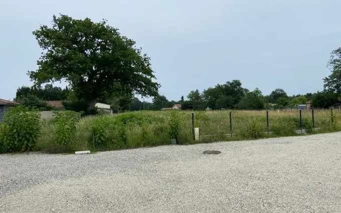 Programme immobilier neuf Terrain à partir de 383m² à preignac à Preignac (33210)