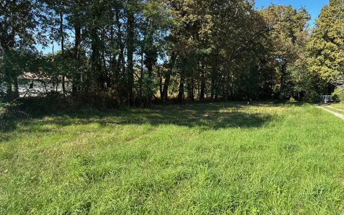 Programme immobilier neuf Terrain à partir de 600m² à saint-sauveur à Saint-Sauveur (33250)