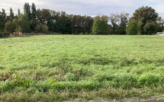 Programme immobilier neuf Terrain à partir de 1700m² à saint-antoine-sur-l'isle à Saint-Antoine-sur-l'Isle (33660)