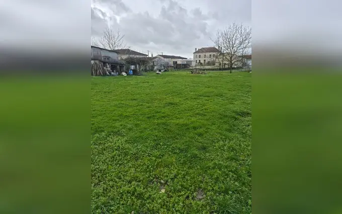 Programme immobilier neuf Terrain à partir de 640m² à jarnac-champagne à Jarnac-Champagne