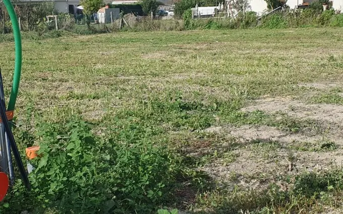 Programme immobilier neuf Terrain à partir de 595m² à cubnezais à Cubnezais