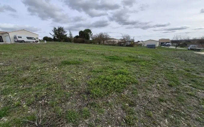 Programme immobilier neuf Terrain à partir de 750m² à salles-d'angles à Salles-d'Angles