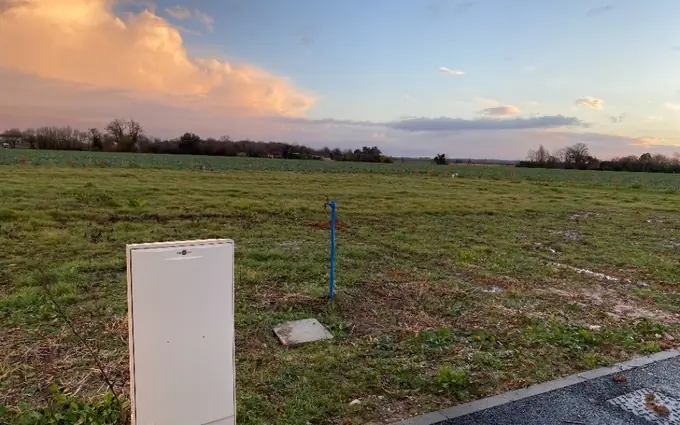 Programme immobilier neuf Terrain à partir de 297m² à corme-royal à Corme-Royal (17600)