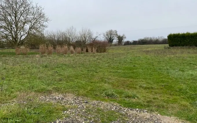 Programme immobilier neuf Terrain à partir de 989m² à champagne à Champagne (17620)