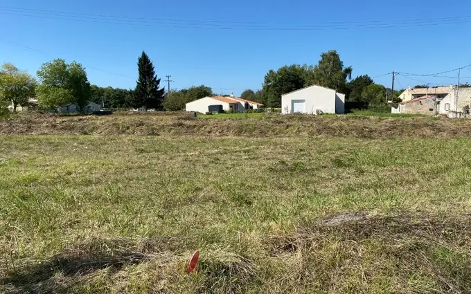 Programme immobilier neuf Terrain à partir de 723m² à le mung à Le Mung (17350)