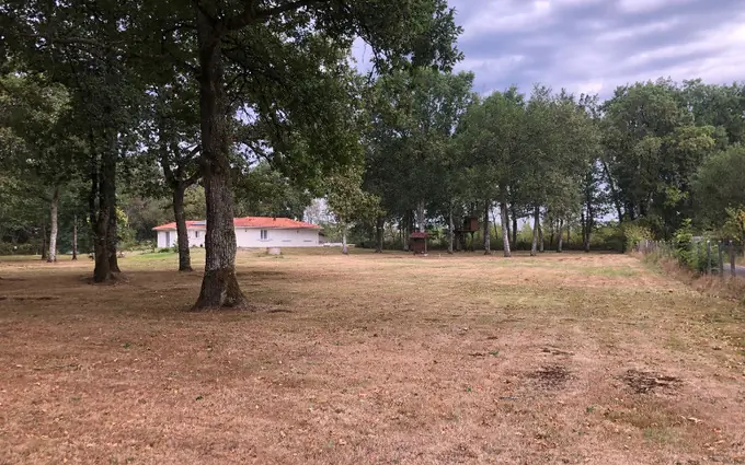 Programme immobilier neuf Terrain à partir de 996m² à saint-jean-d'illac à Saint-Jean-d'Illac (33127)