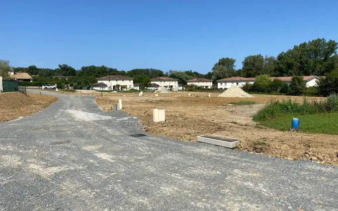 Programme immobilier neuf Terrain à partir de 329m² à La Sauve à La Sauve (33670)