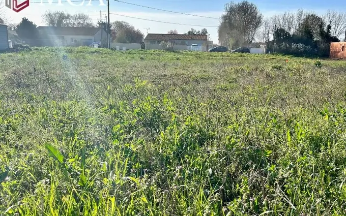 Programme immobilier neuf Terrain à partir de 341m² à Ballon à Ballon (17290)