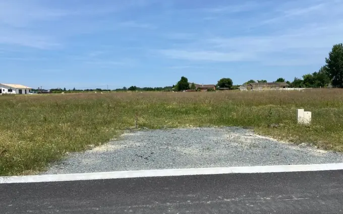 Programme immobilier neuf Terrain à partir de 329m² à Les Billaux à Billaux (33500)