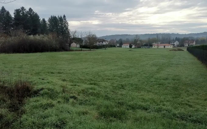 Programme immobilier neuf Terrain à partir de 1600m² à Savignac-les-Églises à Savignac-les-Églises (24420)