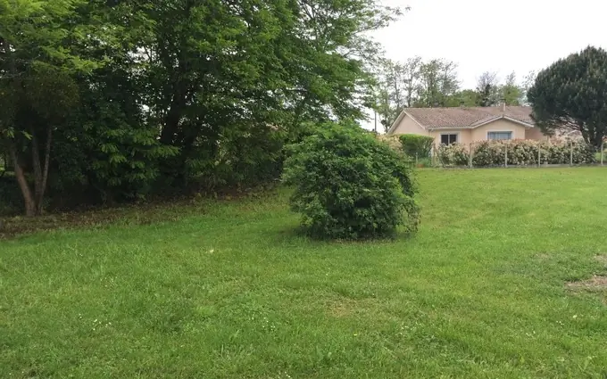 Programme immobilier neuf Terrain à partir de 750m² à Bourg à Bourg (33710)