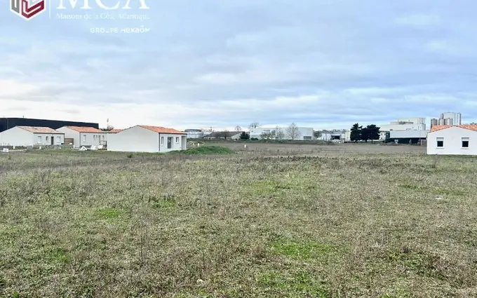 Programme immobilier neuf Terrain à partir de 285m² à Surgères à Surgères (17700)
