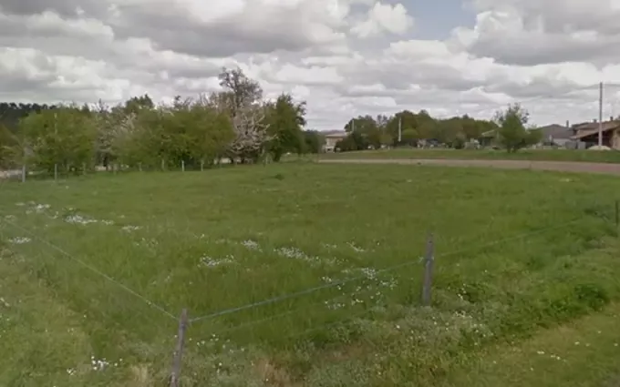 Programme immobilier neuf Terrain à partir de 1000m² à Montlieu-la-Garde à Montlieu-la-Garde