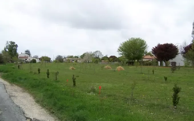 Programme immobilier neuf Terrain à partir de 428m² à Le Chay à Le Chay (17600)