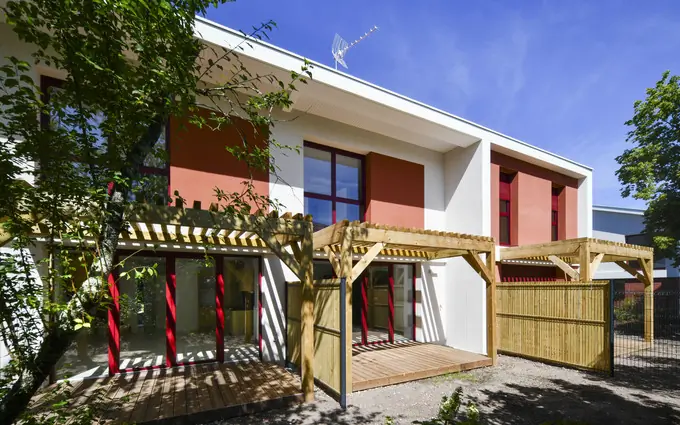 Programme immobilier neuf Des maisons neuves avec jardin à Mérignac Capeyron à Mérignac (33700)