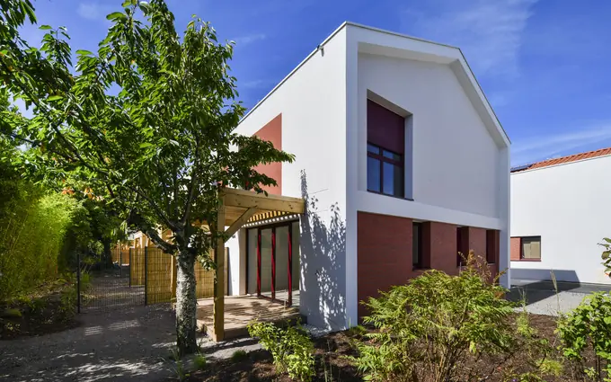 Programme immobilier neuf Des maisons neuves avec jardin à Mérignac Capeyron à Mérignac