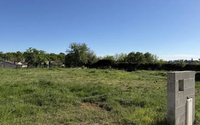 Programme immobilier neuf Terrain à partir de 560m² à La Sauve à La Sauve (33670)