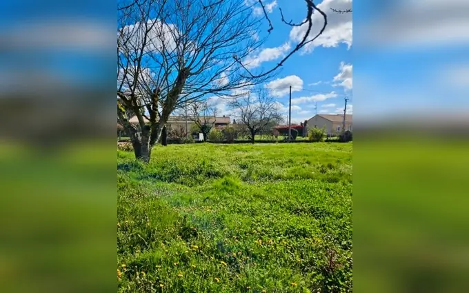 Programme immobilier neuf Terrain à partir de 610m² à Cours-de-Pile