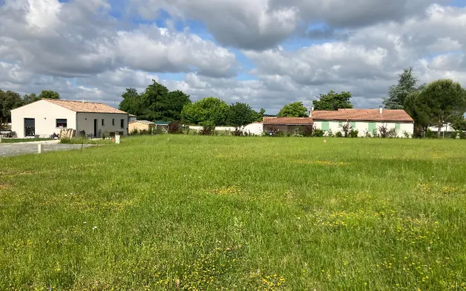 Programme immobilier neuf Terrain à partir de 580m² à Saint-Vaize à Saint-Vaize (17100)