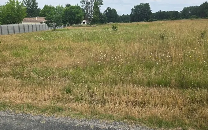 Programme immobilier neuf Terrain à partir de 750m² à Saint-Savin