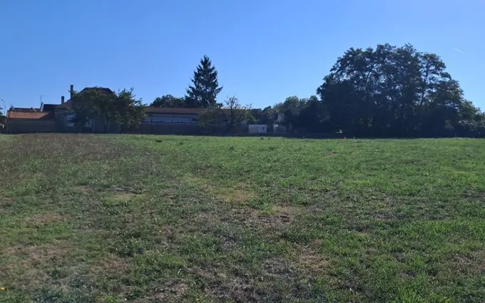 Programme immobilier neuf Terrain à partir de 888m² à Pouillac à Pouillac (17210)