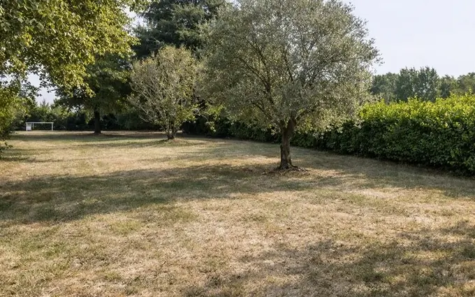 Programme immobilier neuf Terrain à partir de 565m² à Saint-Laurent-d'Arce à Saint-Laurent-d'Arce (33240)